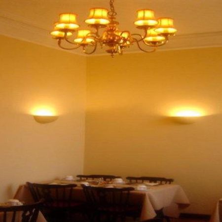 Oyo Lord Nelson Otel Telford Dış mekan fotoğraf